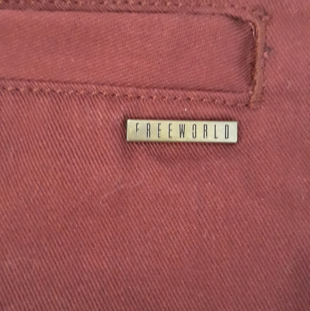 Zumiez FREEWORLD 11" Chino Shorts Burgundy Red -  Size 34 Men's Casual Shorts - Picture 8 of 9